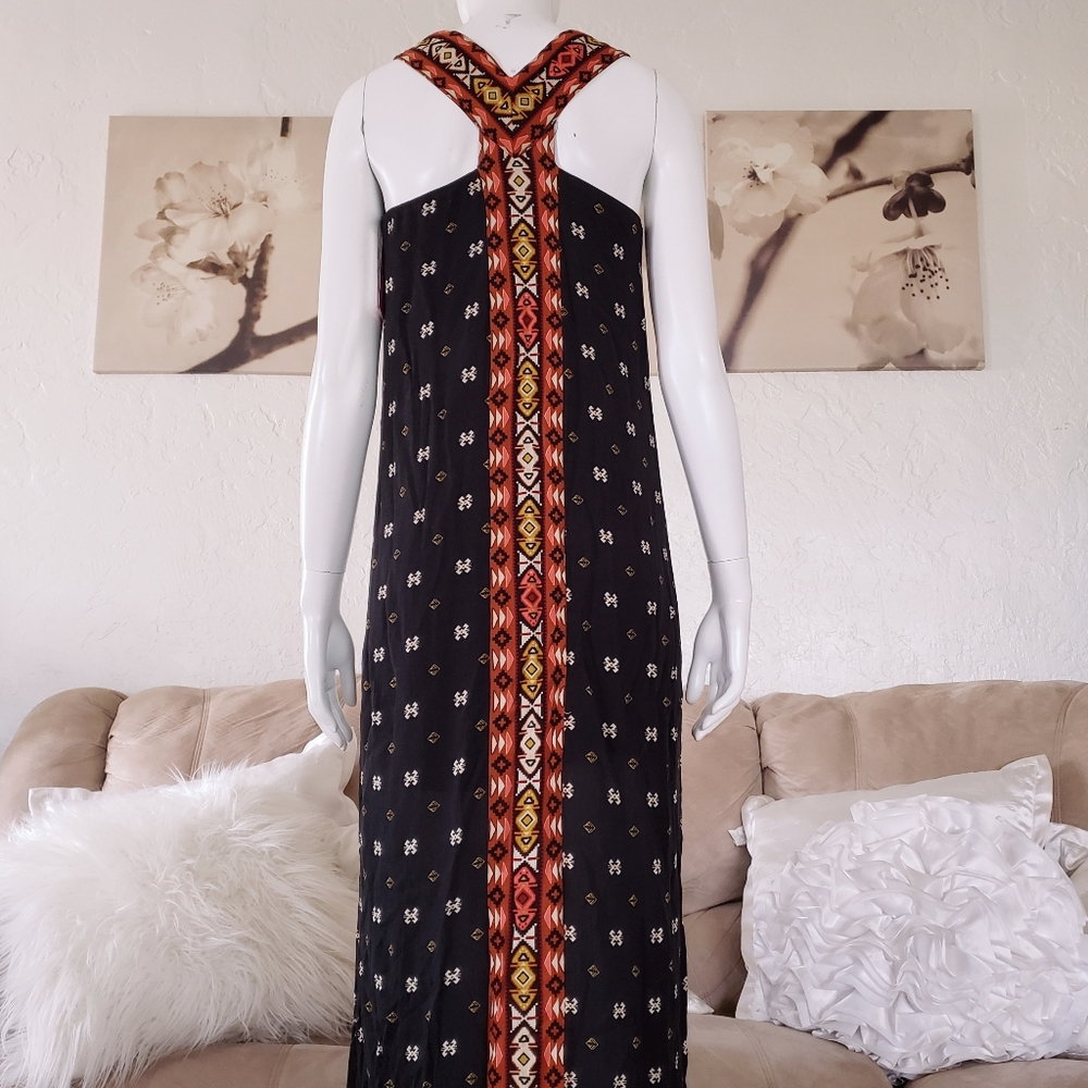 XILARATHION Dress